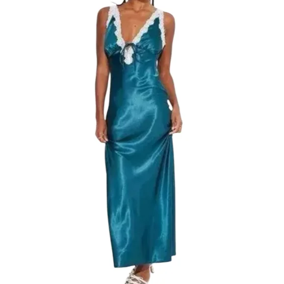 WILD FABLE turquoise satin white lace trim maxi slip dress y2k medium - Picture 1 of 8